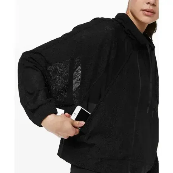 Lululemon In Depth Jacket Lace Combo Black Edition RARE Athletic Size 6 EUC - Picture 2 of 15